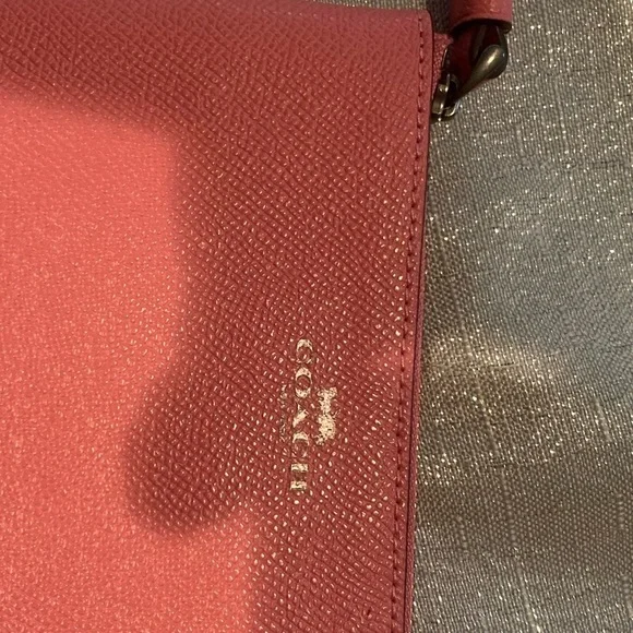 Nwt COACH MINI WRISTLET - Picture 7 of 8